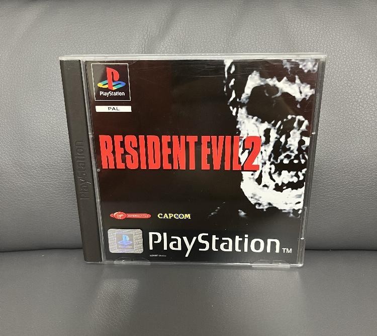 Resident Evil 2 - Ps1 - Pal ita - Black Label - Prima Stampa 2 Dischi)